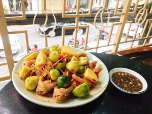 Chân Gà Ngâm Sả Tắc