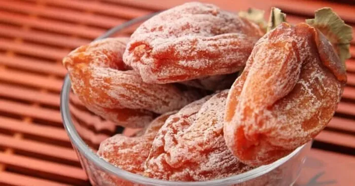 Hồng treo Đà Lạt công nghệ Nhật Bản